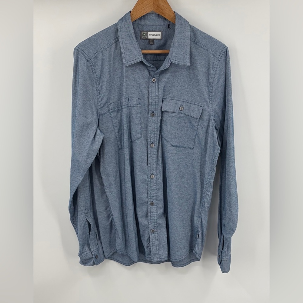 Toad & Co Debug river shirt chambray long sleeve insect shield men’s M outdoor